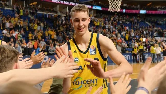 母球位置 母球位置