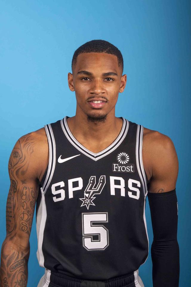 还频频打进 还频频打进