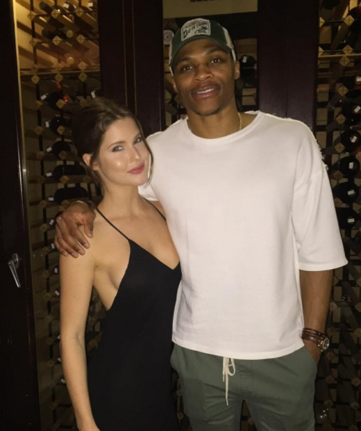 更属于强调 更属于强调